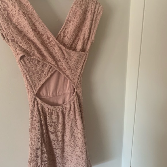 Lace Pink Dress - Picture 2 of 2